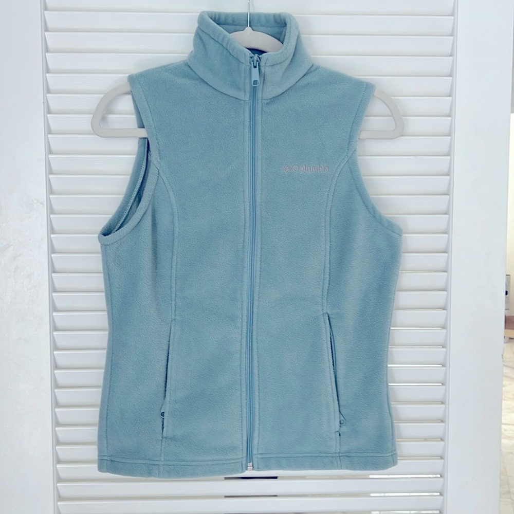 Columbia vest